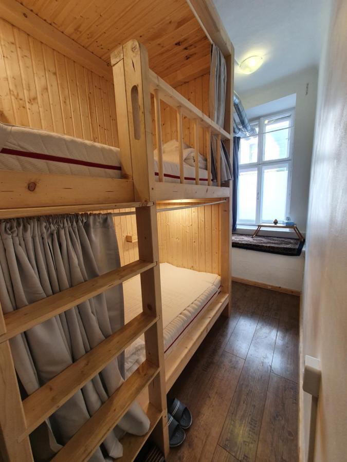 Zweibettzimmer