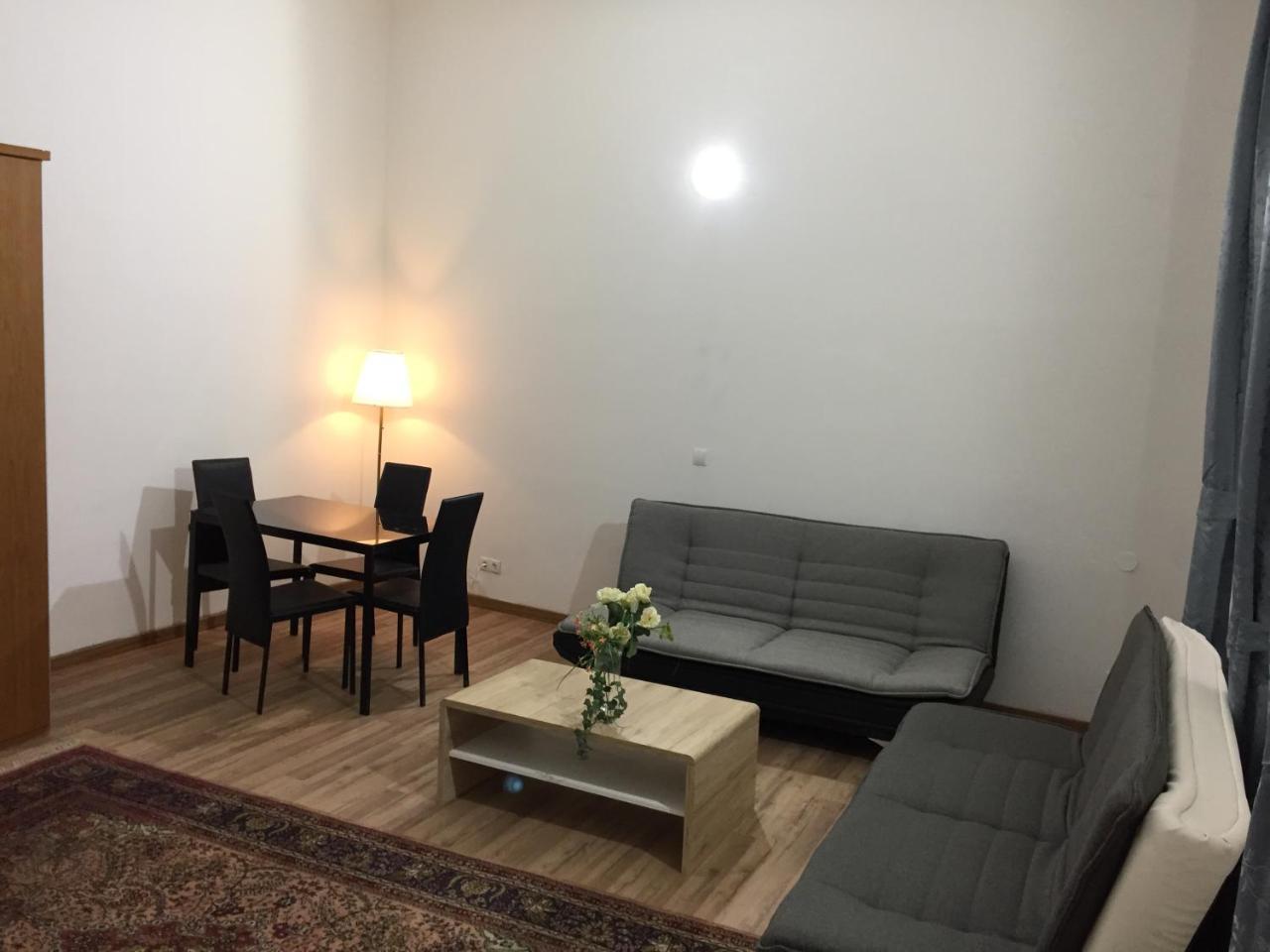 Apartment,766783333:JPEG