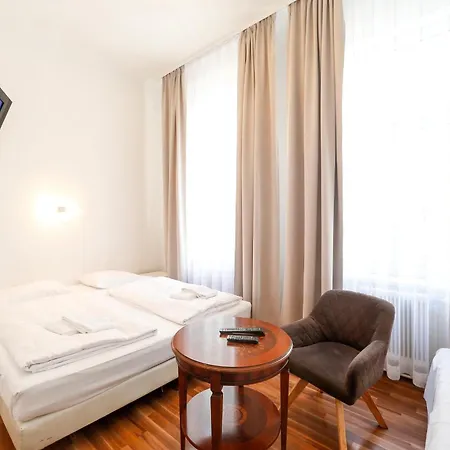 Timeout City Hotel, 5 Min To City Center, Self Check In-3