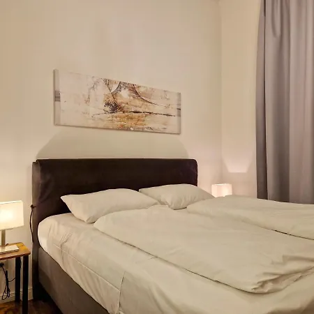 Pension Mozart - Vienna Center, Self Check-In-2