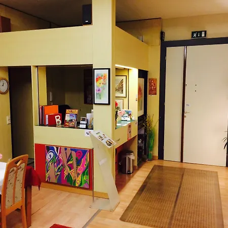 Pension Hotel Mariahilf-3